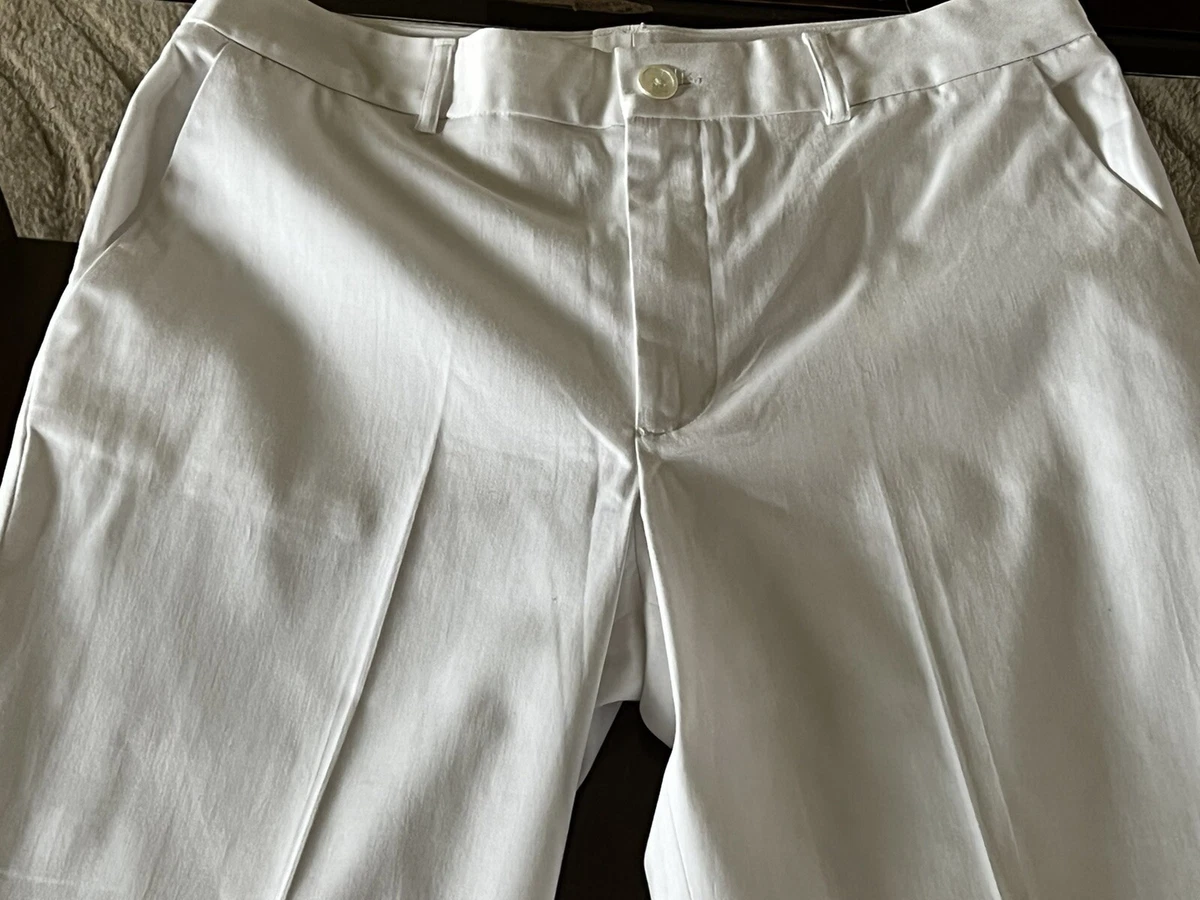 Ladies white golf capri pants top