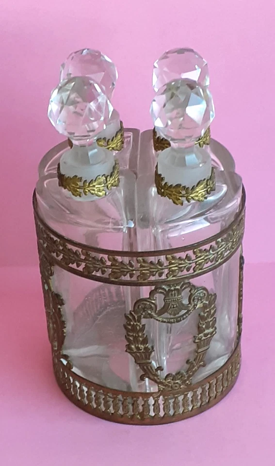 CAVE A PARFUMS EN CRISTAL / TRAVAIL FRANCAIS / 1890 - 1910 - Photo 2/4