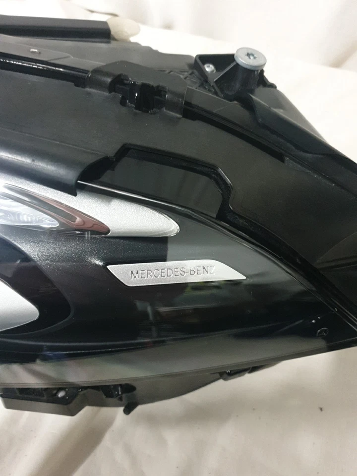 MERCEDES-BENZ A-CLASS W177 A35 2018-2021 LED L.H.S HEADLIGHT   A1779065503 - image 4 of 4