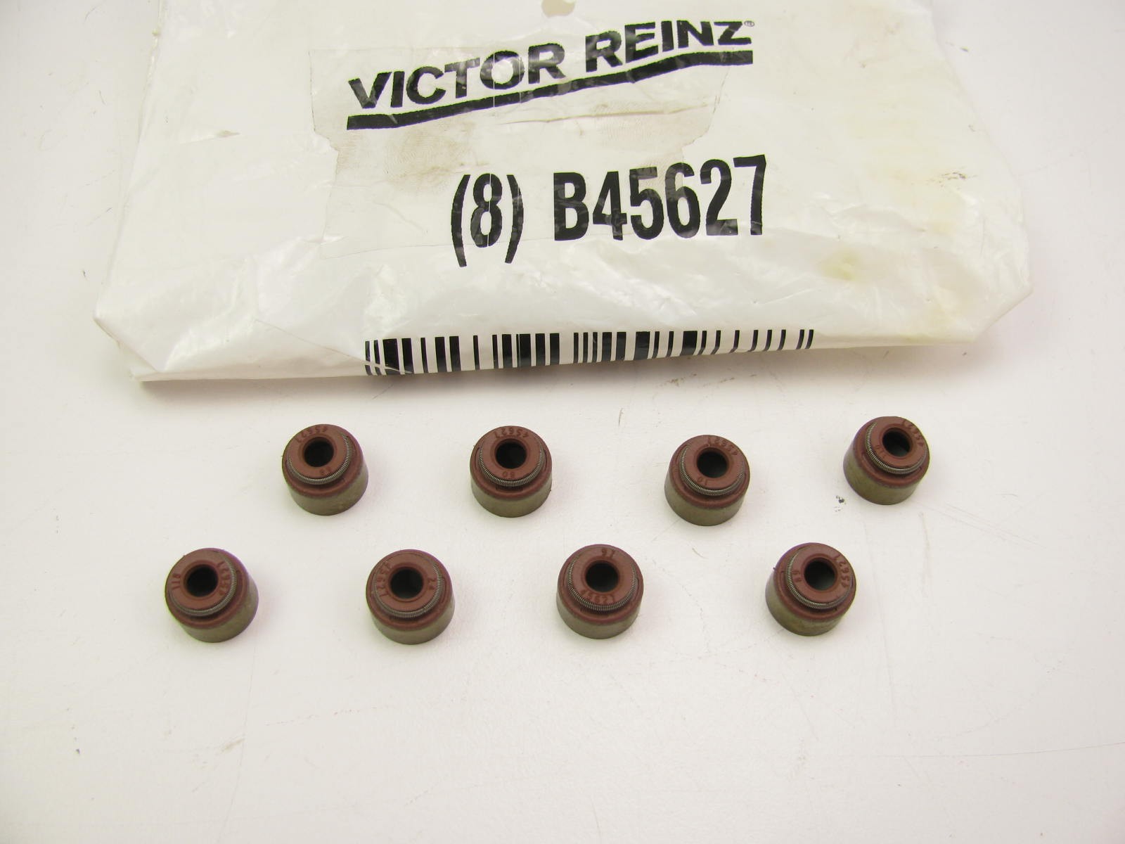 (8) Victor Reinz B45627 Engine Exhaust Valve Stem Oil Seals