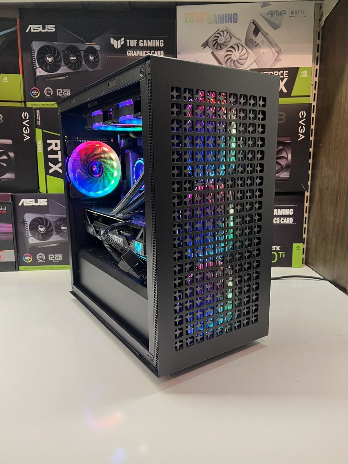 SHYNTECHPCAMDRyzen59600XGeForceRTX5070SUPER16GBDDR5RAM1TBNVMeSSD