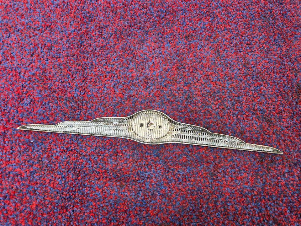 CHRYSLER 300C SRT8 0510 OEM TRUNK CHROME TRUNK LID EMBLEM BADGE