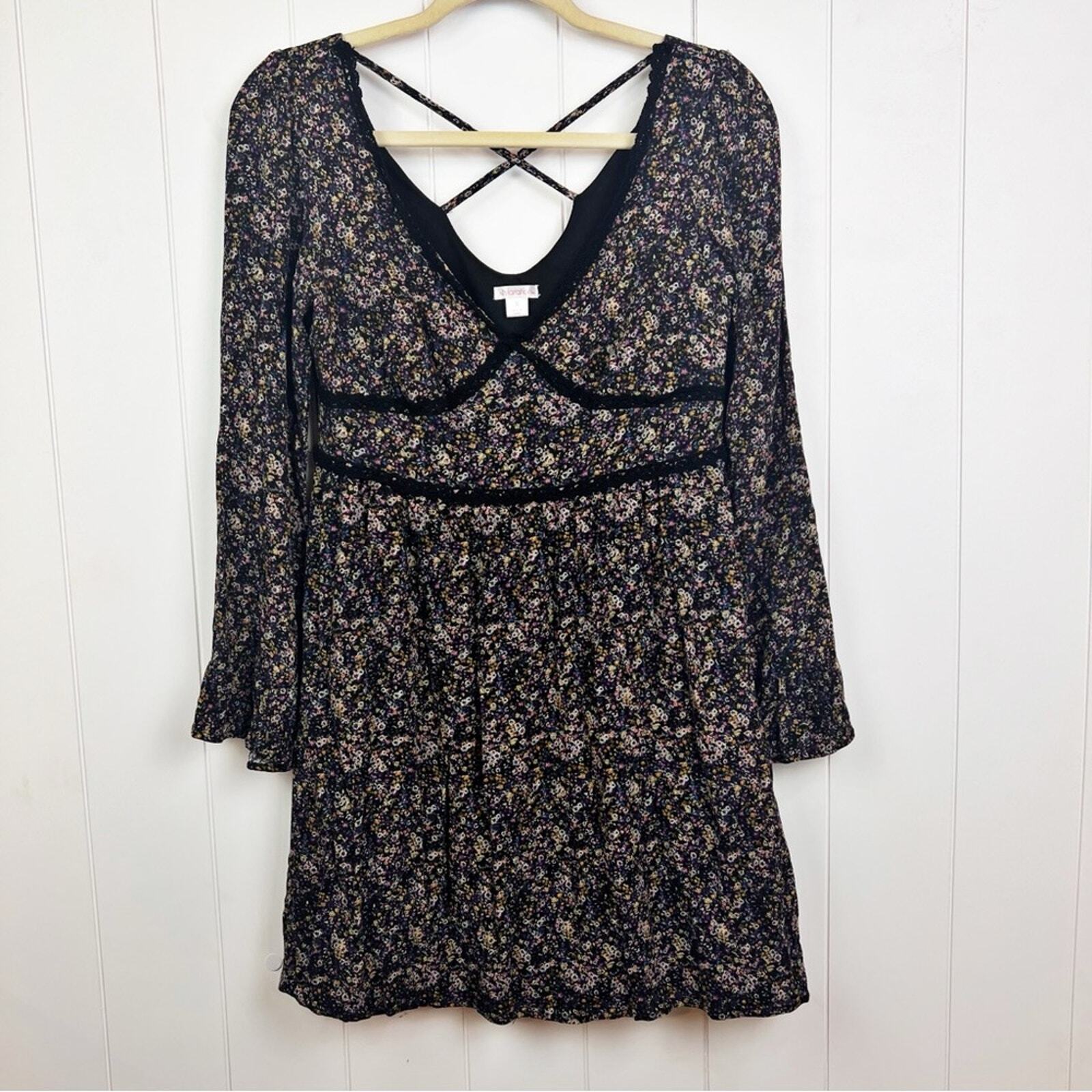 Xhilaration 2016 Dress Women's S Witchy Black Ditsy Floral Bell