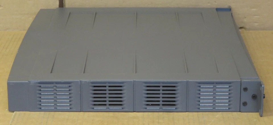 Intel Express 410T 24-Port Standalone Network External Ethernet Switch ES410T24 - Image 4 of 4