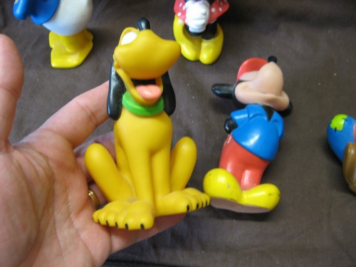 Lot 5 figurines Disney Pouet Minnie, Mickey, Donald, Pluto et Dingo Eurodisney - Picture 14 of 19