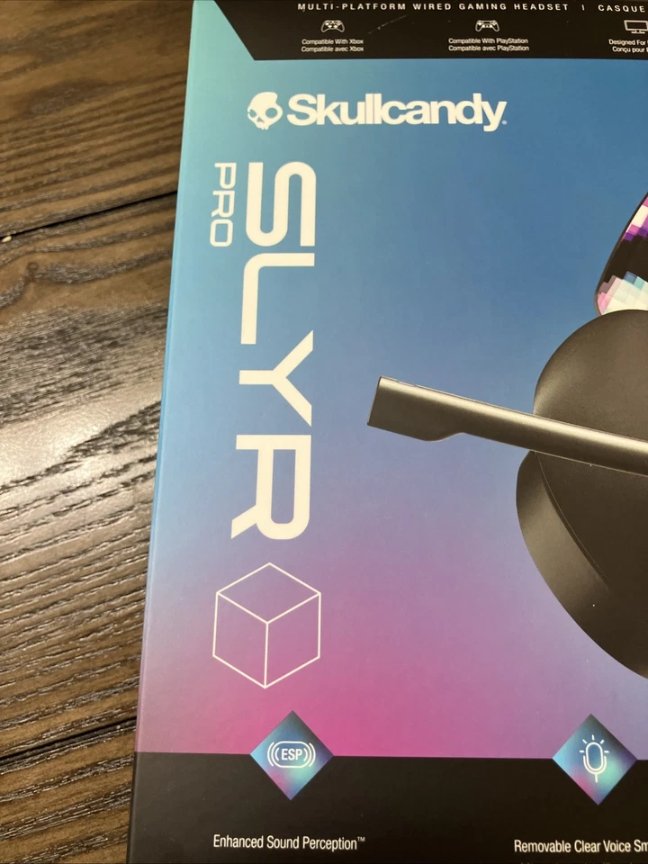 NEW SKULLCANDY SLYR Pro Wired Gaming Headset for PC Xbox Playstation Switch - Image 2 of 4