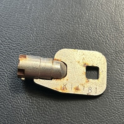Common Key Japanese Cabinet K-1 4181 alpha arcade game Part fL