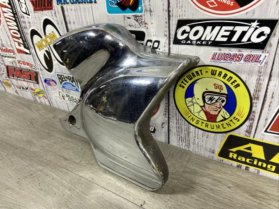 2000-02 Honda Shadow VT 750 C VT750CD ACE Engine left side sprocket cover - Image 3 of 4