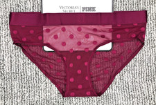 VictoriasSecret NWT Medium Magenta Polka Dot Sheer Heritage Logo Hiphugger Panty
