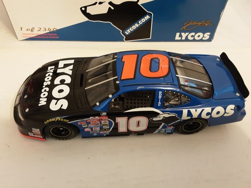 2000 Team Caliber #10 Johnny Benson Lycos Pontiac 1:24Scale Die-Cast Car - Picture 6 of 9