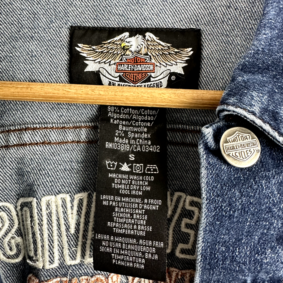 【Harley-Davidson】 Denim Jacket 刺繍 SizeM Harley-Davidson】 Denim Jacket 刺繍 SizeM - メルカリ