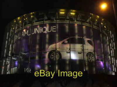 Foto 6x4 Abend im Imax Kino London beleuchtet vor dem &q c2008