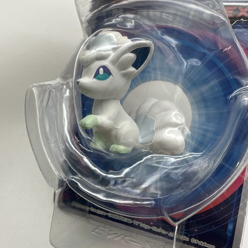 NEW Pokemon Moncolle-Ex Alolan Vulpix Mini Figure (Japan Import) 2 Inches - Picture 2 of 3
