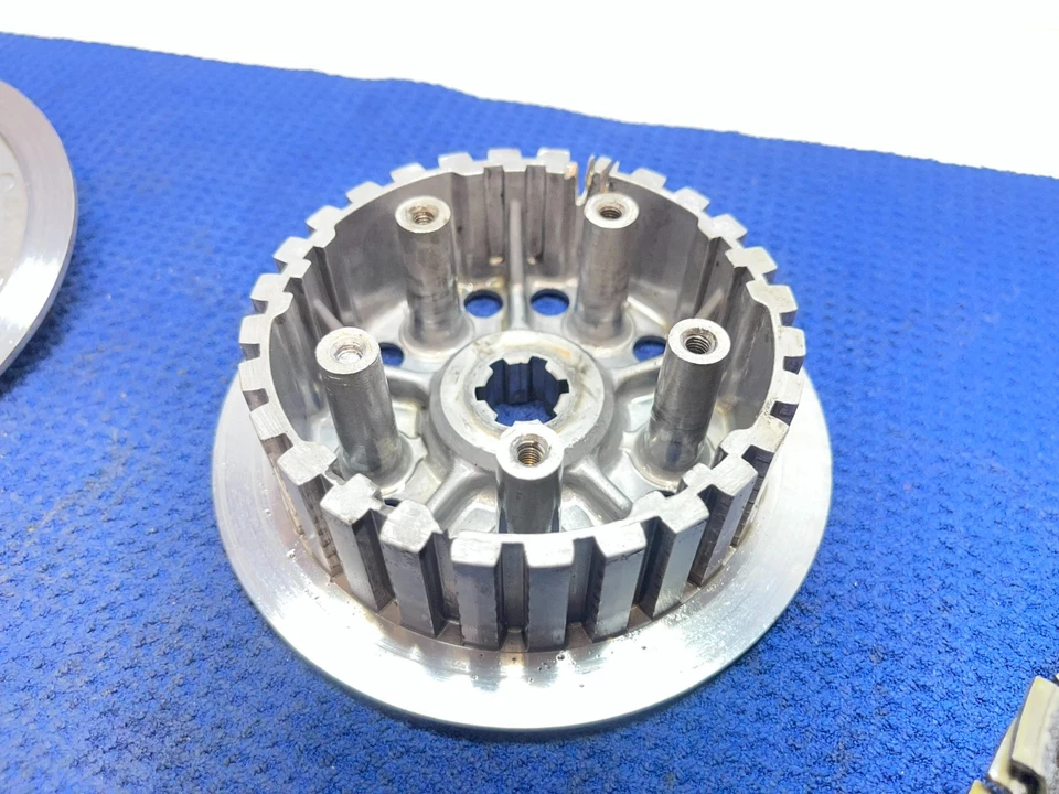 92-06 1997 RM125 RM 125 OEM Clutch Primary Driven Gear Basket Hub Assembly - Image 4 of 4