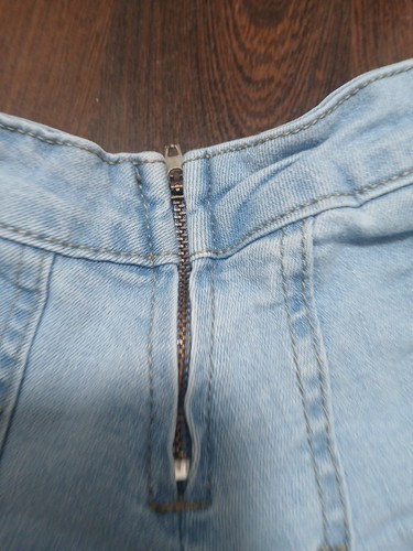 Denim Diva Girls Pleated Skirt Size 10 - Picture 5 of 6