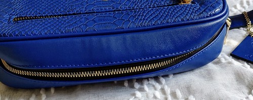 Tote & Carry Crocodile Skin Vegan Leather Toiletry Bag Royal Blue - Picture 7 of 13