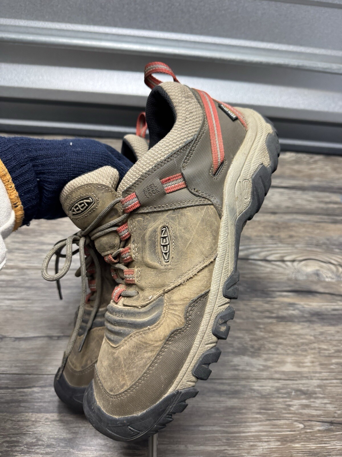 KEEN Scarpa da Escursionismo Uomo Ridge Flex Bassa Impermeabile Timberwolf Ketchup 13