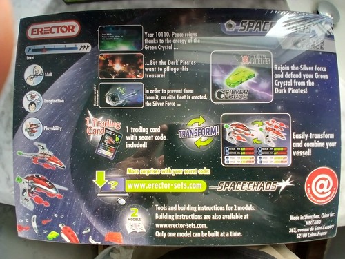 Erector Set Space Chaos Silver Force Fighter with Trading Card - Picture 2 of 3