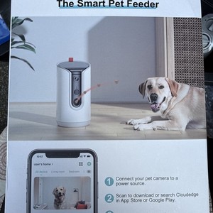 Smart Dog Camera Pet Feeder 3T with HD Night Vision and Treat Tossing Feature