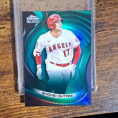 Topps Chrome Black 2022 Shohei Ohtani Los Angeles Angels #97 Green Atomic 33/99