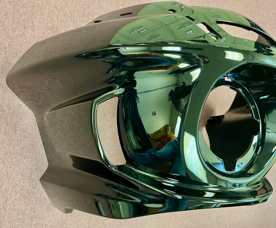 Harley-Davidson 57001562 Front Fairing Black-M8 Low Rider ST Foto 3 de 4