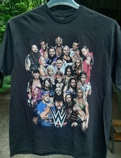 2017 WWE Black T-shirt Large Mix Of Superstars
