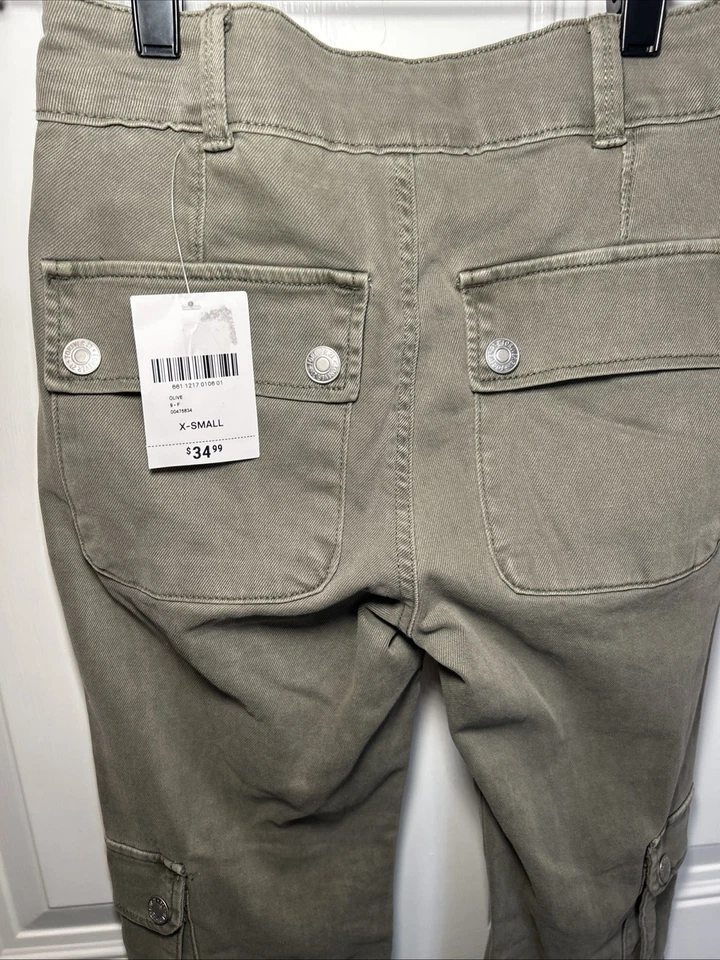 Pantalones cargo dobles rectos Forever 21 relajados verde oliva talla XS 8 bolsillos nuevos con etiquetas Foto 4 de 4