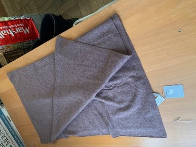 In Cashmere NWT $290 cashmere  wrap shawl heather caramel JFC6165