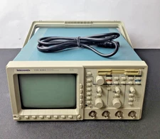 Tektronix TDS 420A Four Channel Digitizing Oscilloscope
