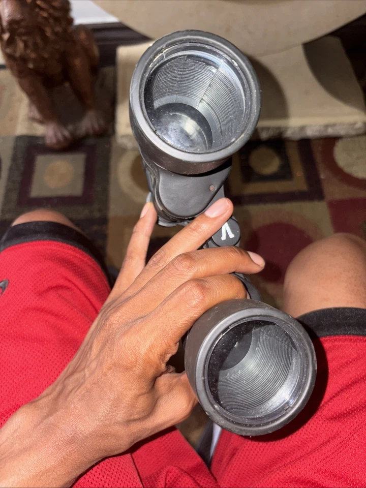 Vivitar Binoculars A New View 8 x 50 w/Carrying Case - Image 3 of 3