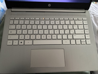 HP Notebook 15 Zoll, Intel Celeron N4500, 16GB RAM, SSD, Win11, Silber