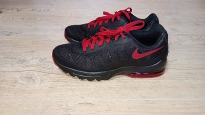 Nike Air Max Invigor Schuhgröße 43 Schwarz, Rot