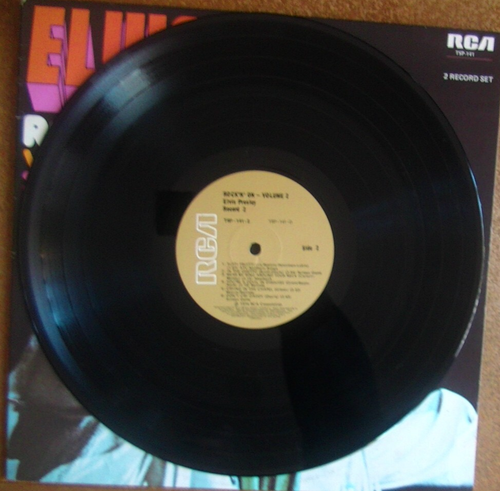 ELVIS PRESLEY "ROCK'N'ON VOLUME 2" AUSTRALIAN RCA 2XLP - Picture 11 of 11