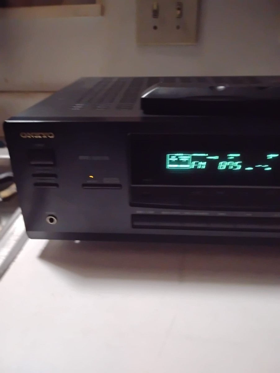 未使用展示品　Onkyo 5.2 Ch AVレシーバー TX-SR393 TX-SR393 5.2 Channel AV Receiver | Onkyo