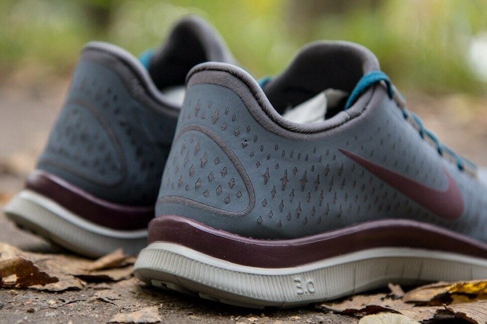 Nike x Undercover Labs Gyakusou Free Run 3.0 V4 Sz 8 Blue Nike x Undercover Labs Gyakusou Free Run 3.0 V4 Sz 8 Blue