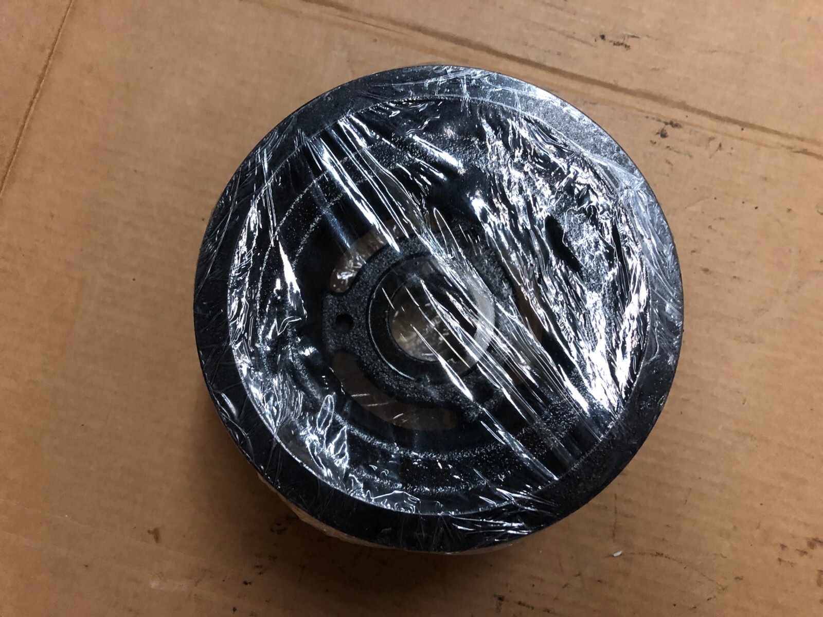 9601 Ford Explorer OEM 5.8 28OZ 351w crankshaft harmonic balancer