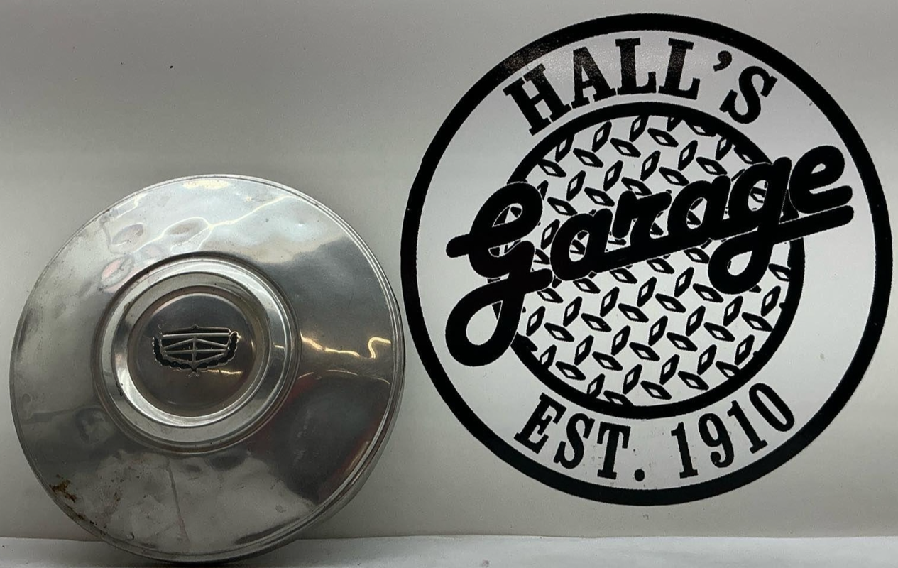 Vintage 11 1/4 Inch Ford Dog Dish Hubcap Wheel Cover 1971 1972