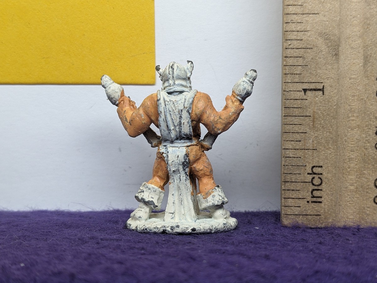 Fantasy Miniatures Citadel メタルフィギュア Citadel C35 (84-04) w. 2 Axes Metal Miniature Fantasy | eBay