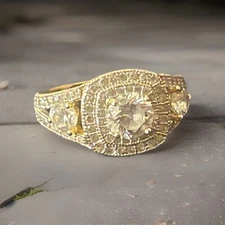 VINTAGE 14K YELLOW GOLD HALO WEDDING RING SIZE 7