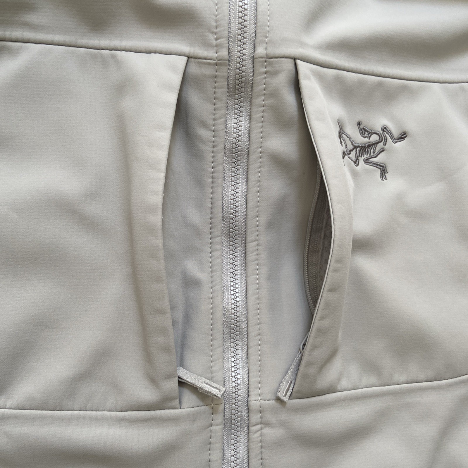 Men’s Arc’teryx Gamma MX Hoody Size Large image 3