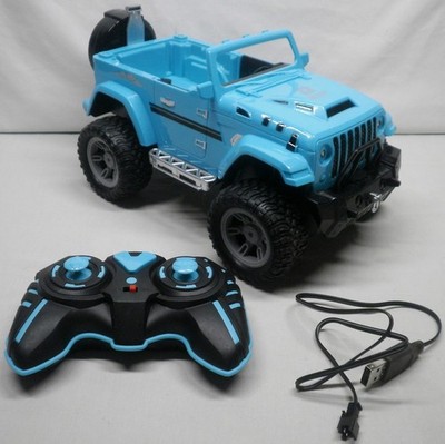 Deerc Remote Control Car With Remote Control 2 Batteries Charging Cable