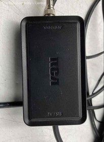 Lot Of Nintendo NES Gray Video Game Home Console With Adapter & Controller