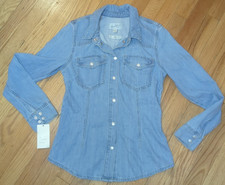 Universal Threads Ladies Denim Snap Button Shirt Slim Fit 6 Juniors Western