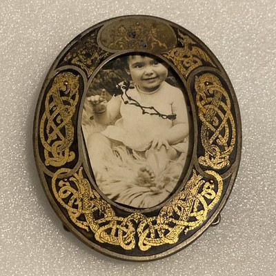 EMIL OLSSON ESKILSTUNA SWEDEN DESIGNER PICTURE FRAME MINIATURE METAL ENGRAVED