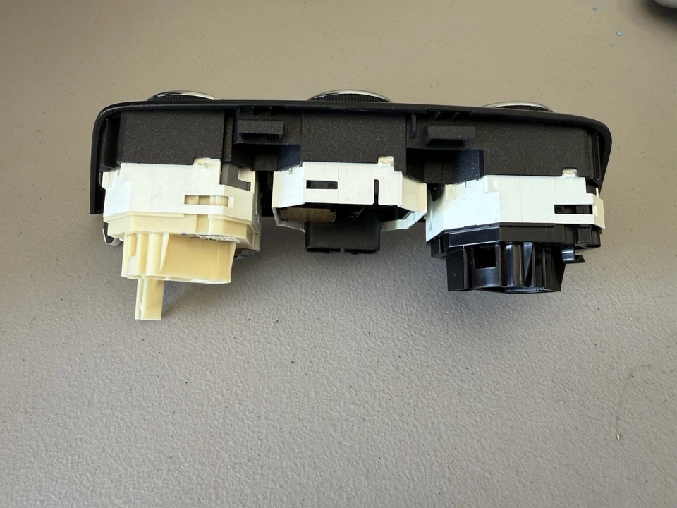 Toyota Rav4 2013-2018 aire acondicionado calefacción temperatura control climático manual (negro) OEM Foto 3 de 4