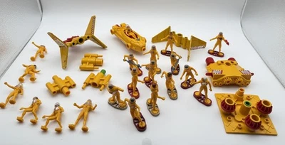 Vintage 1980s Britains Deetail Space Stargards Figures & Vehicles Job Lot - Image 1 of 4