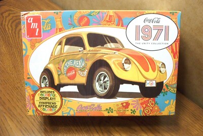 AMT VOLKSWAGON SUPERBUG 1971 Unity Graphics (Coke)  1/25 SCALE KIT 