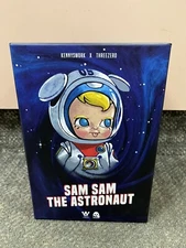 * KENNYSWORK X THREEZERO SAM SAM THE ASTRONAUT FIGURINE *ST