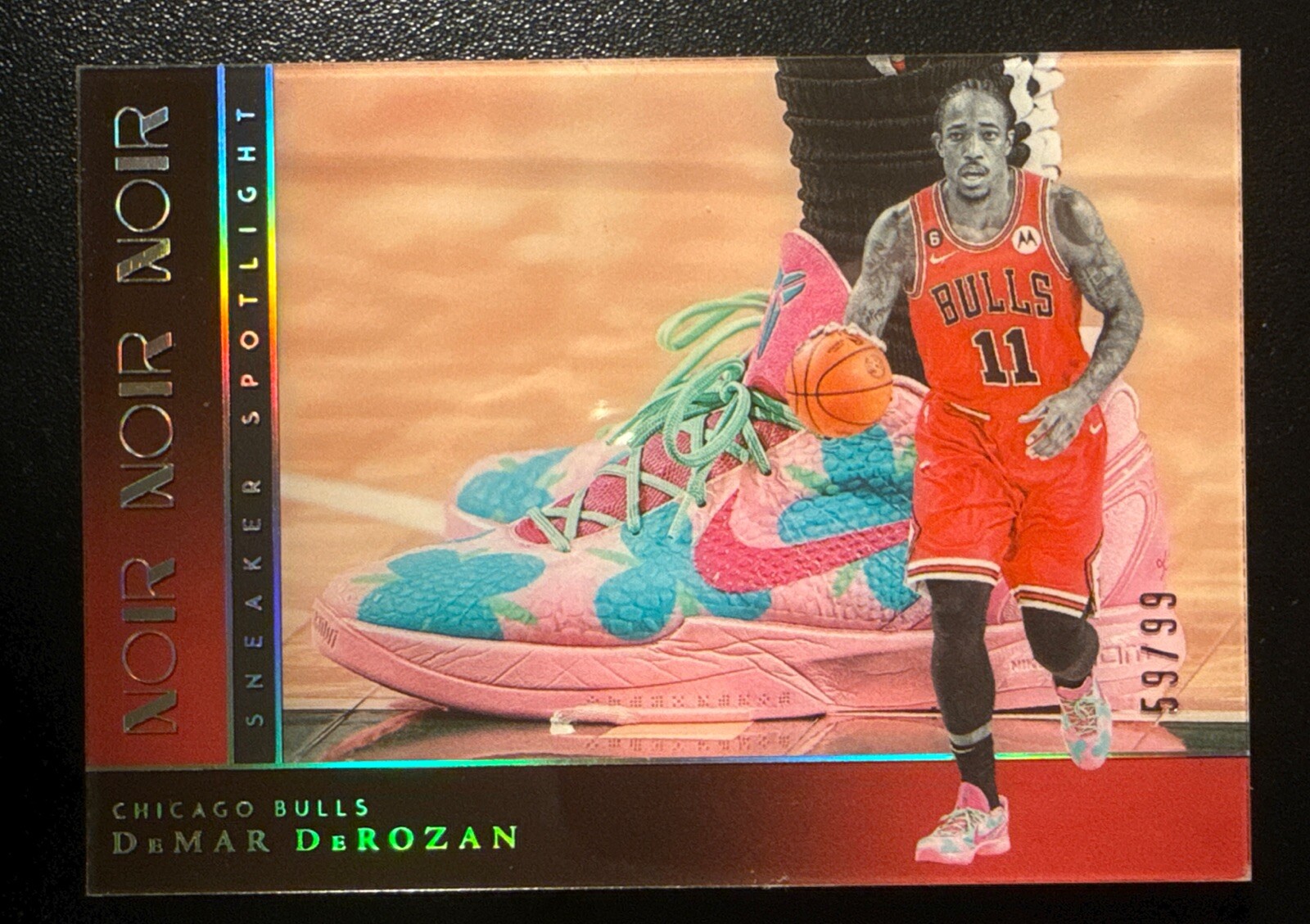 2023-24 Panini Noir DeMar DeRozan Sneaker Spotlight /99 Bulls