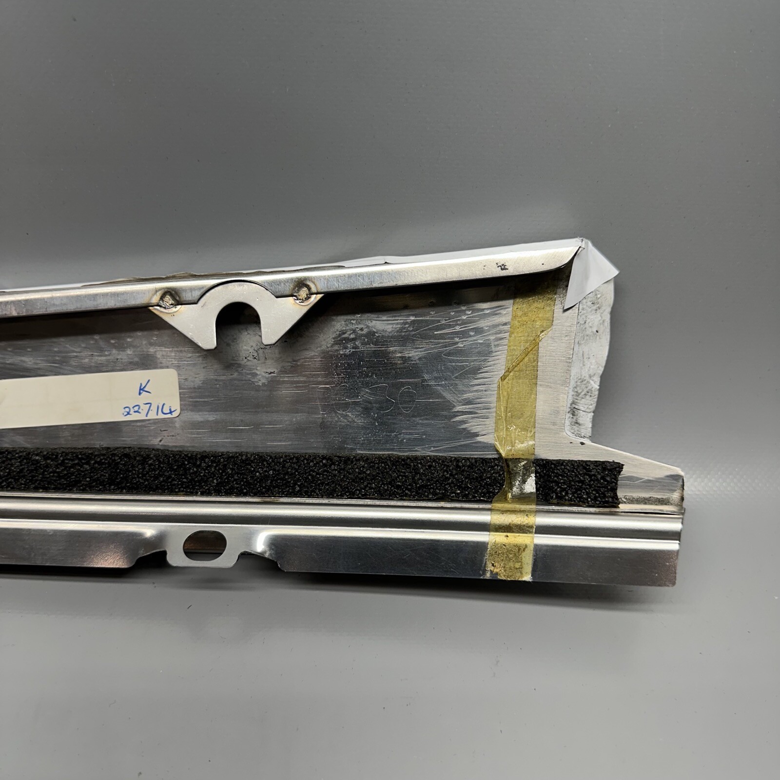 BENTLEY MULSANNE BEZEL COVER B-PILLAR LEFT REAR 2014 15 16 2017 OEM A1668850701